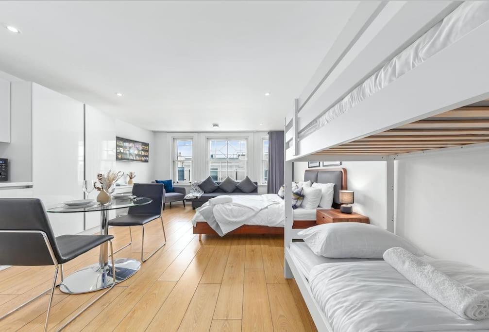 Spacious And Delightful Sleep 5 Piccadilly Vrc ロンドン エクステリア 写真